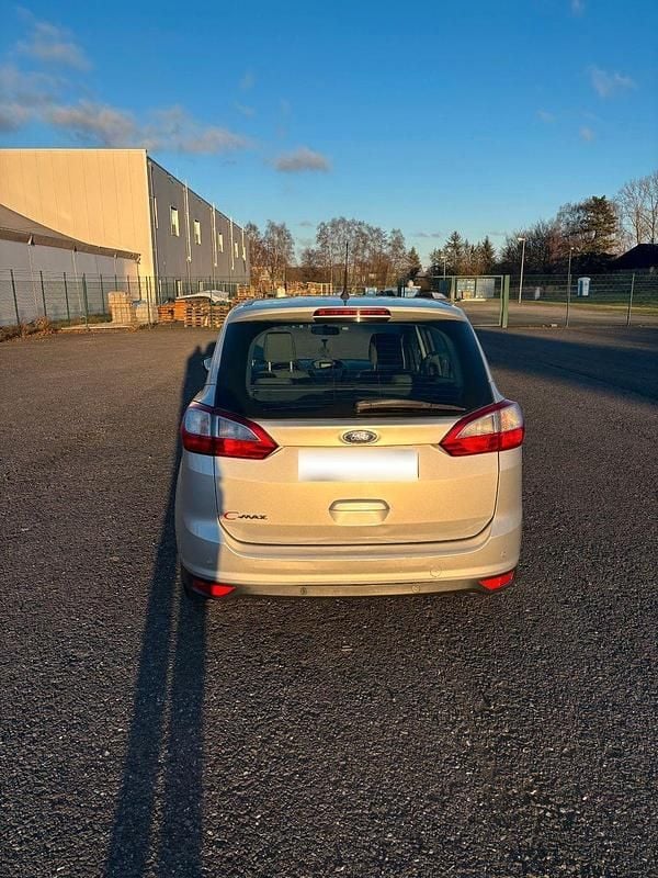 Gebraucht Ford Grand C-Max Trend 140 PS (102 kW) 2012 Silber Van / Kleinbus
