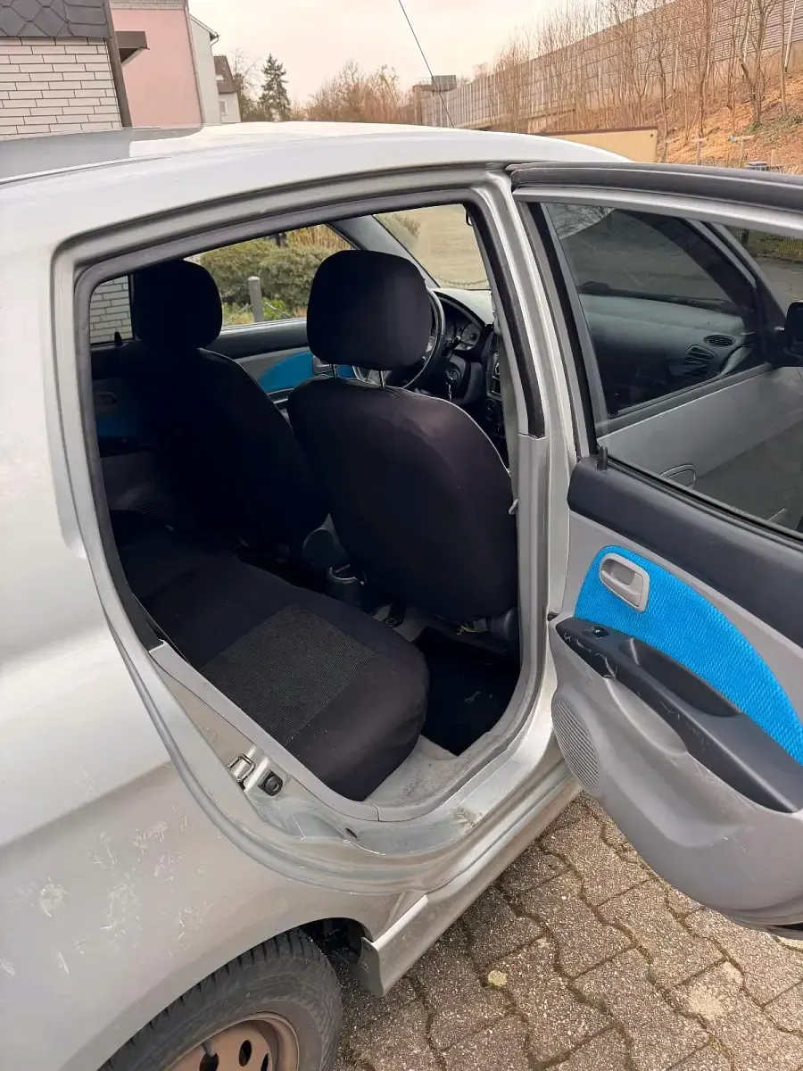 Używany Kia Picanto 2004 Srebrny Hatchback