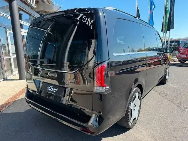 Gebraucht Mercedes V250 190 PS (139 kW) 2025 Schwarz Van / Kleinbus