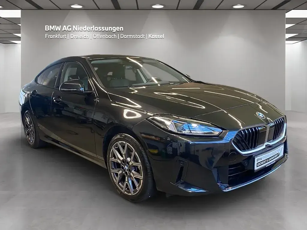 Gebraucht BMW 220 150 PS (110 kW) 2025 Schwarz Coupé