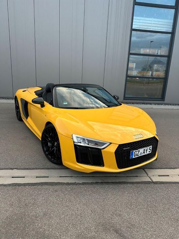 Gelb Gebraucht 2016 Audi R8 Spyder Sport Cabrio | 96.800 € (Fairer Preis) - Bild 1/4