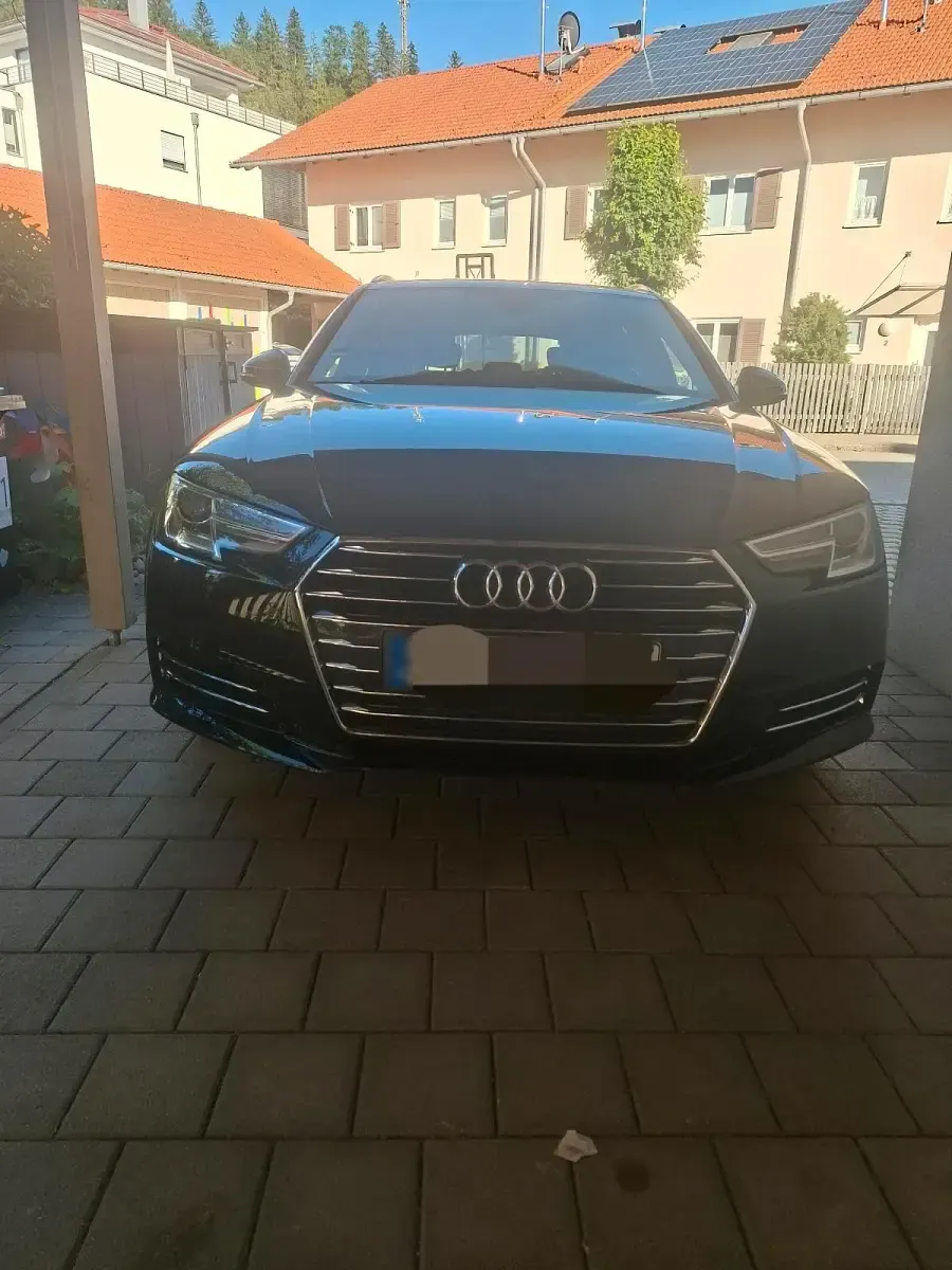 Gebraucht Audi A4 190 PS (139 kW) 2016 Schwarz Kombi