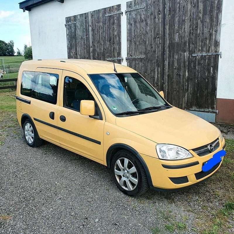 Gelb Gebraucht 2005 Opel Combo Van / Kleinbus | 2.500 € (Fairer Preis) - Bild 1/4