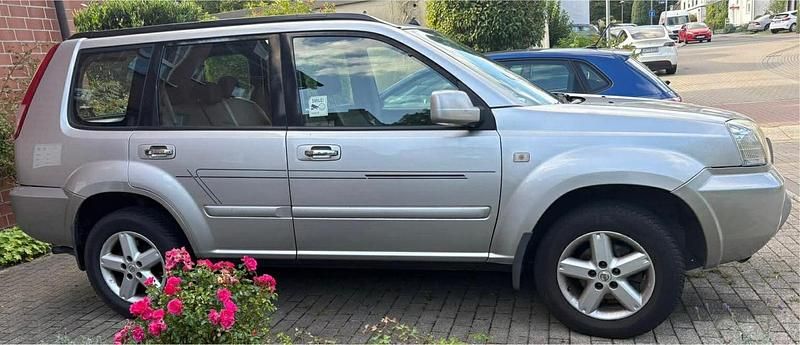 Silber Gebraucht 2006 Nissan X-Trail SUV | 2.700 € (Fairer Preis) - Bild 1/4