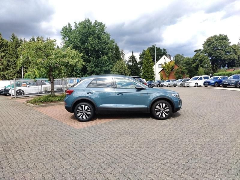 Gebraucht VW T-Roc Move 116 PS (85 kW) 2024 Petroleum blue (metallic) SUV