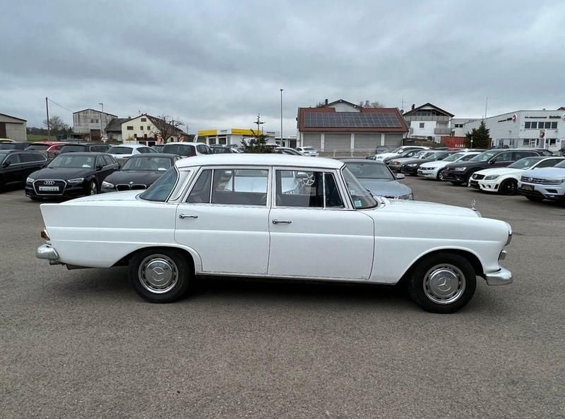 Gebraucht Mercedes 200 1967 Other Limousine