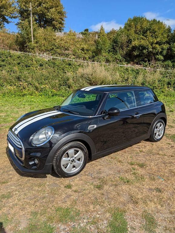 Schwarz Gebraucht 2015 Mini Cooper Kleinwagen | 12.600 € (Fairer Preis) - Bild 1/4
