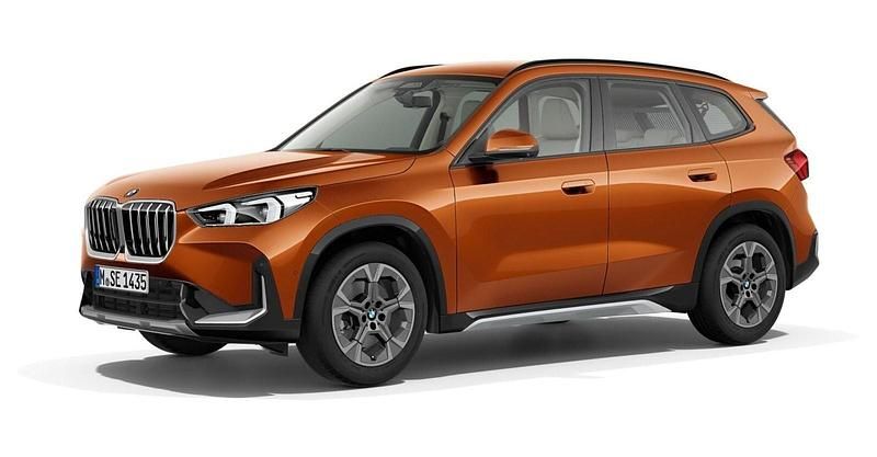 Gebraucht BMW X1 Comfort Edition 218 PS (160 kW) 2025 Orange SUV
