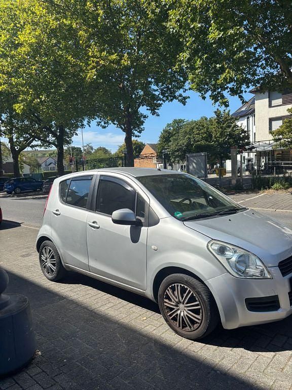 Gebraucht Suzuki Splash Club 65 PS (47 kW) 2010 Silber Kleinwagen