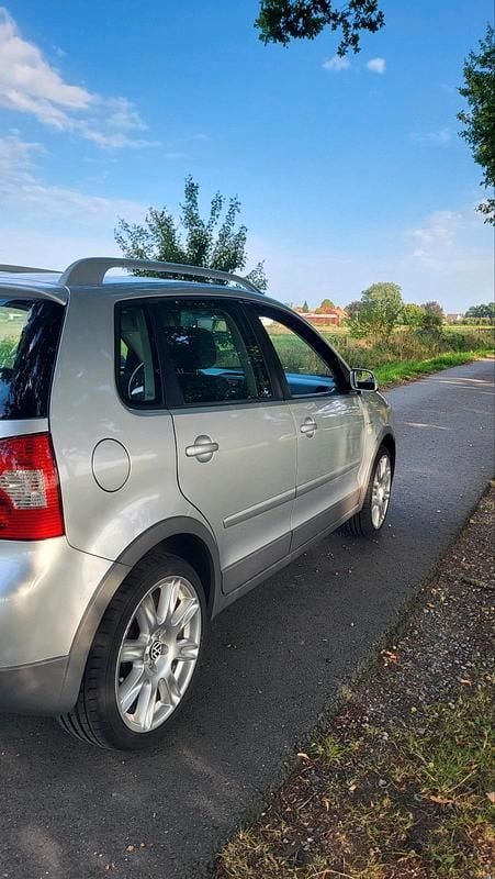 Grau Gebraucht 2005 VW Polo Cross Kleinwagen | 1.550 € (Superpreis) - Bild 1/4