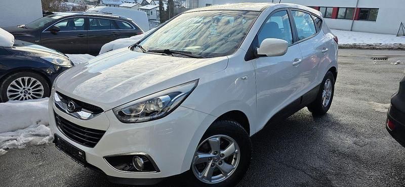 Weiß Gebraucht 2015 Hyundai ix35 Edition SUV | 9.500 € (Fairer Preis) - Bild 1/4
