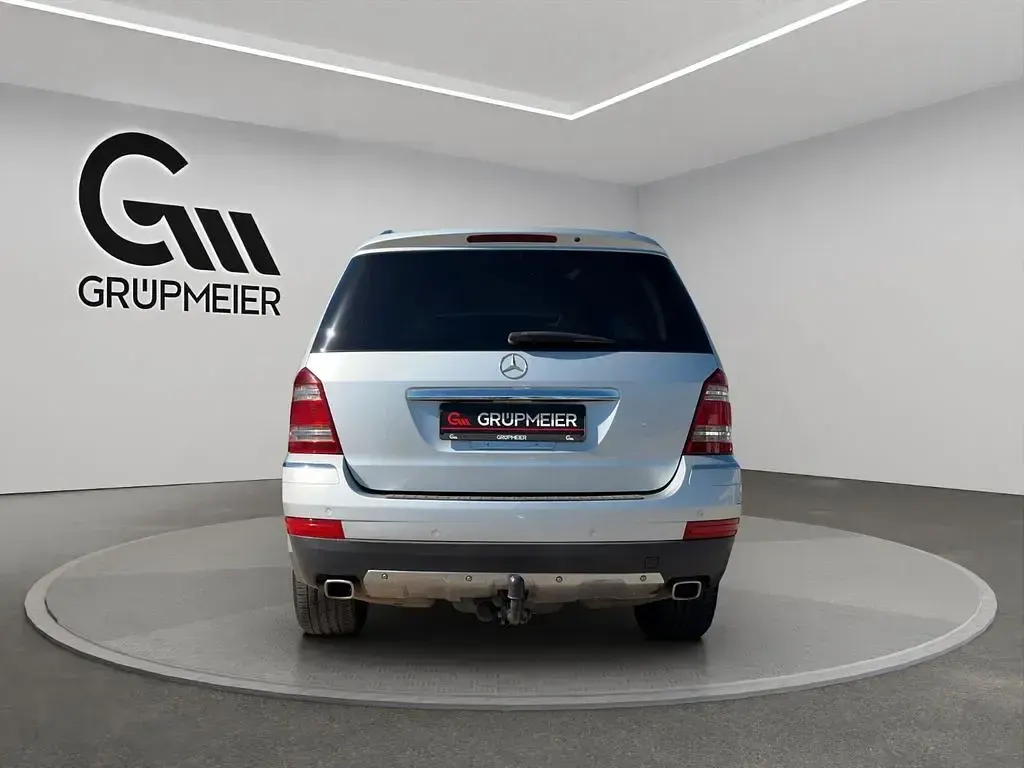 Gebraucht Mercedes GL320 224 PS (164 kW) 2009 Silber SUV