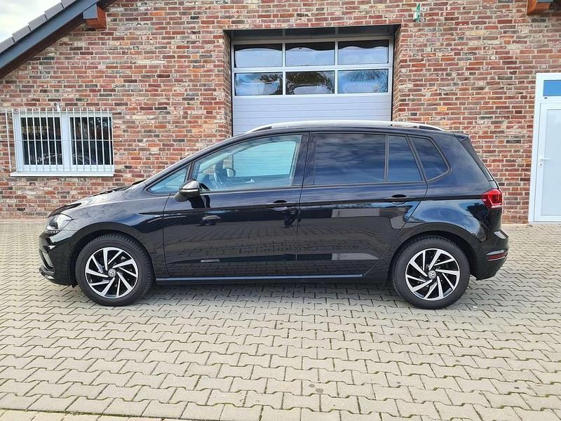 Gebraucht VW Golf VII Join 131 PS (96 kW) 2019 Schwarz Kombi