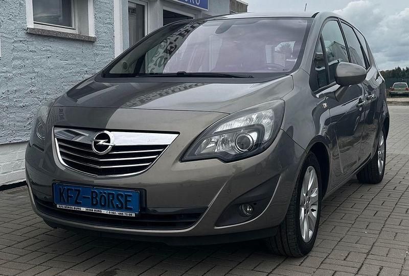 Gebraucht 2010 Opel Meriva Innovation Van / Kleinbus | 5.900 € (Etwas zu teuer) - Bild 1/4