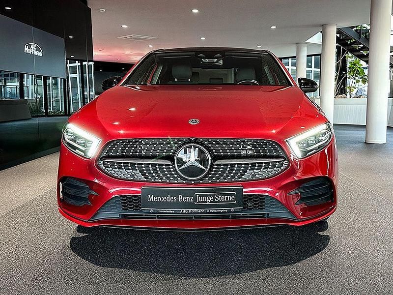 Gebraucht Mercedes A250 218 PS (160 kW) 2020 Rot Limousine