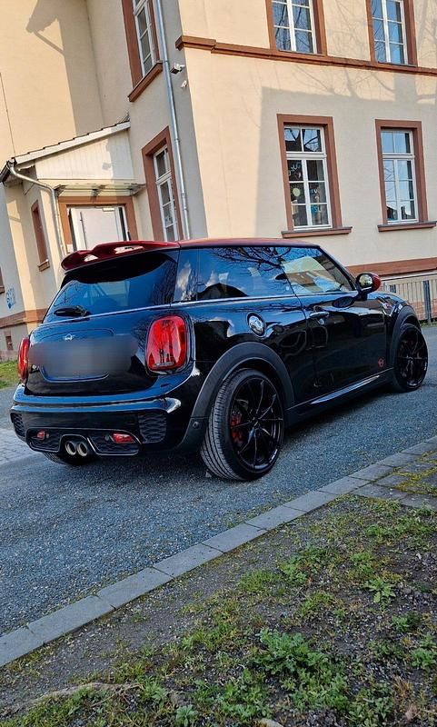 Gebraucht Mini John Cooper Works 231 PS (169 kW) 2019 Schwarz Kleinwagen