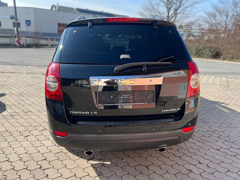 Gebraucht Chevrolet Captiva LS 150 PS (110 kW) 2010 Schwarz SUV