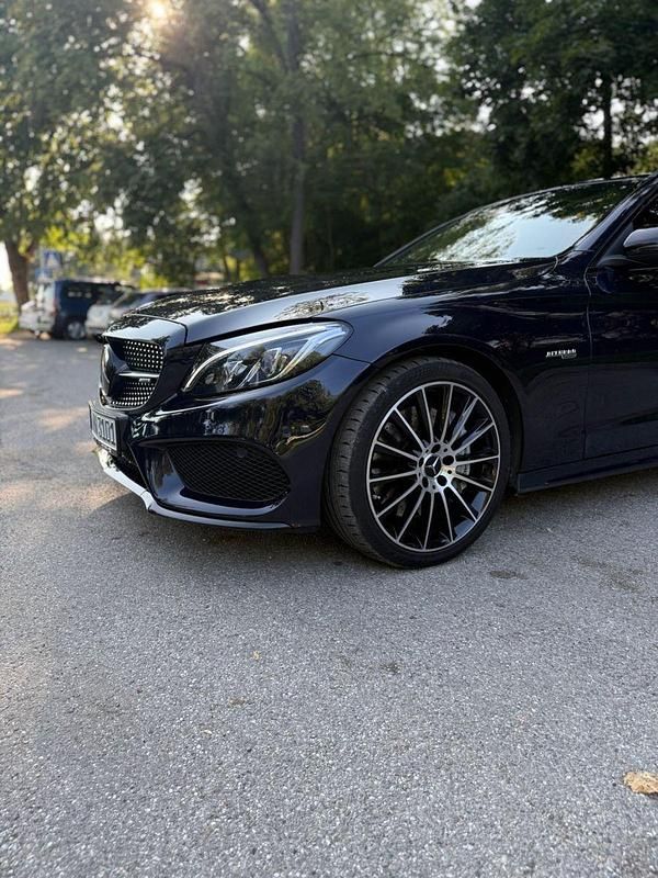 Blau Gebraucht 2017 Mercedes C43 AMG AMG Limousine | 22.500 € (Superpreis) - Bild 1/4