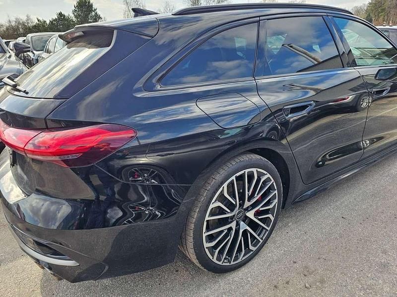 Second-hand Audi A5 Edition .1 367 CP (269 kW) 2025 Negru Break