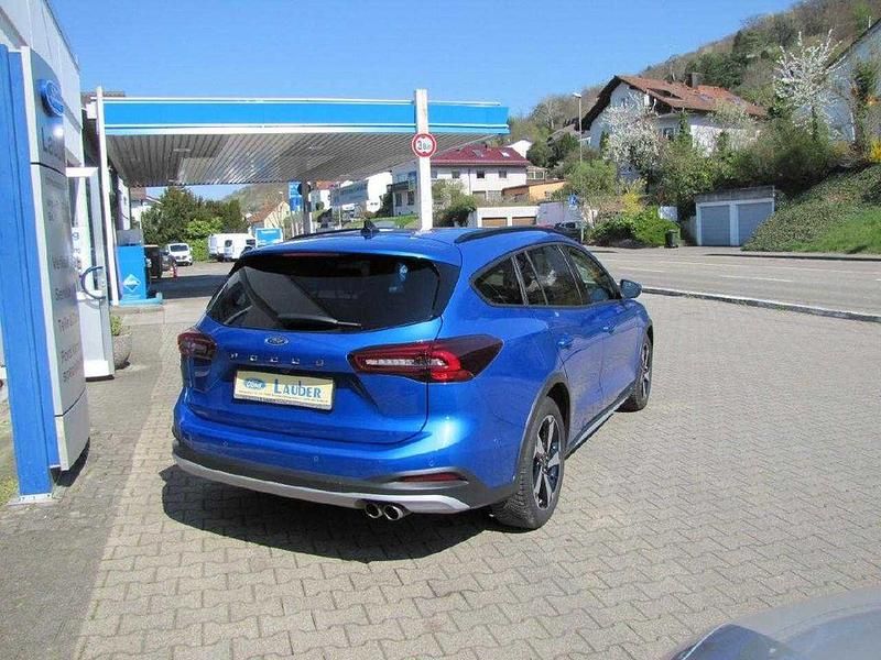 Gebraucht Ford Focus Active X 125 PS (91 kW) 2024 Blau (dynamicblaumetallic) Kombi