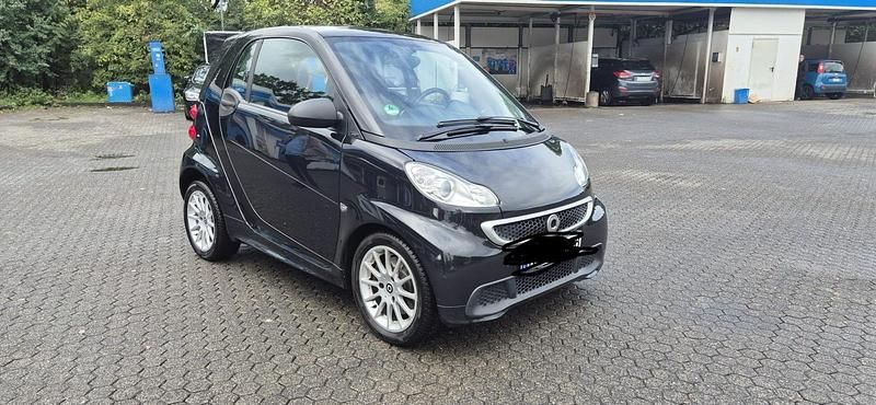 Schwarz Gebraucht 2012 Smart ForTwo Coupé Coupé | 3.699 € (Fairer Preis) - Bild 1/4