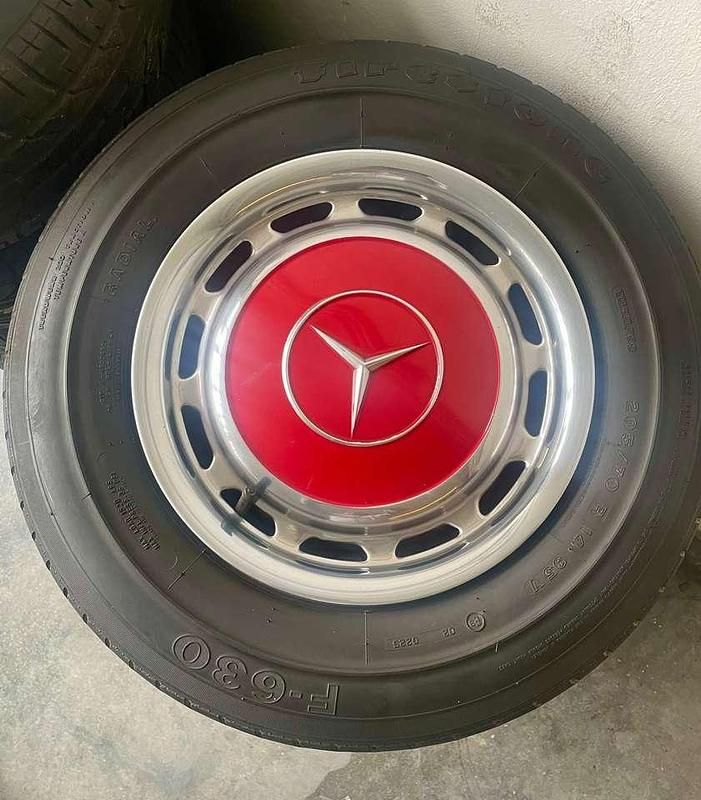 Gebraucht Mercedes SL450 218 PS (160 kW) 1975 Rot Cabrio
