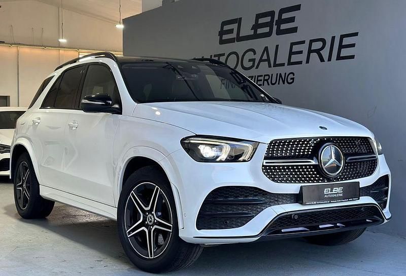 Weiß Gebraucht 2020 Mercedes GLE300 AMG line SUV | 52.900 € (Teuer) - Bild 1/4