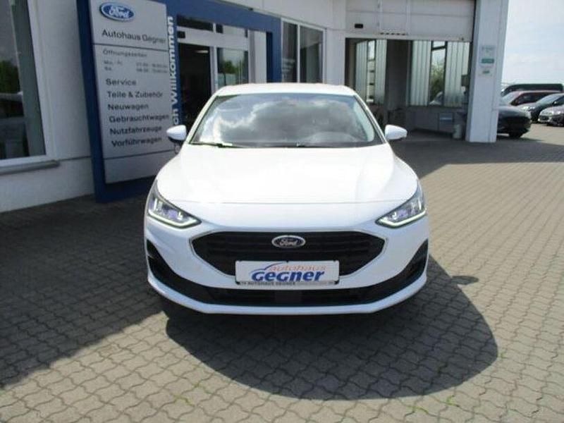 Gebraucht Ford Focus Cool & Connect 2022 Andere Limousine