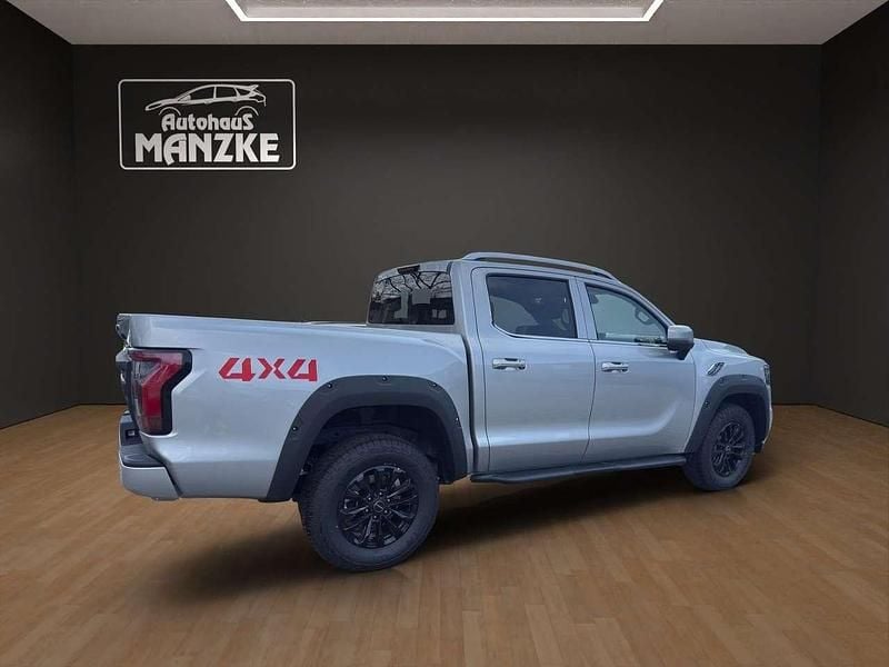 Neu Foton 4 160 PS (117 kW) 2026 Silber SUV