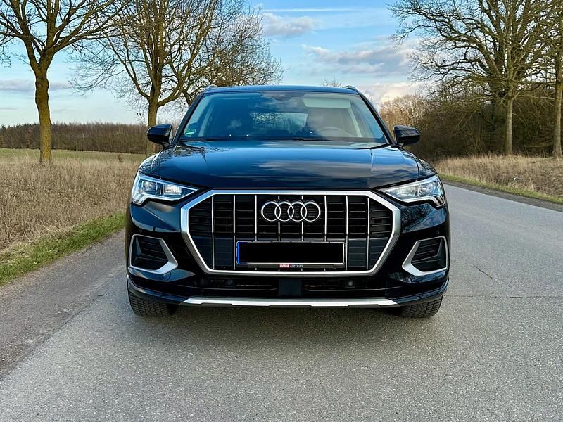 Gebraucht Audi Q3 Advanced 150 PS (110 kW) 2020 Schwarz SUV