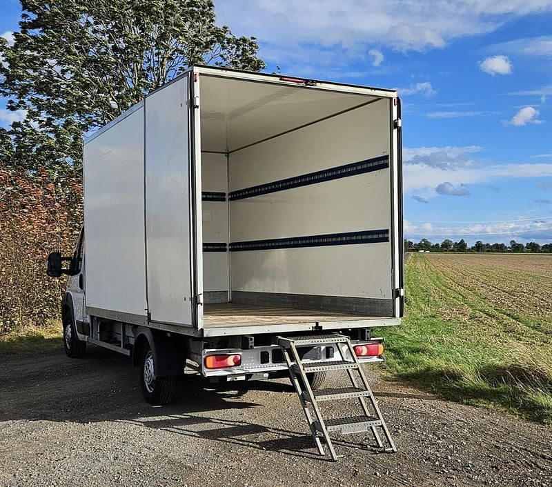 Gebraucht Fiat Ducato 149 PS (109 kW) 2017 Grau Van