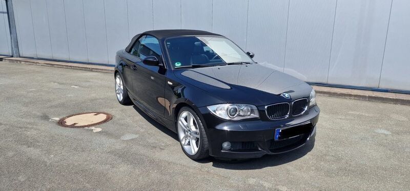 Schwarz Gebraucht 2008 BMW 125 Cabriolet M Sport Cabrio | 12.500 € (Fairer Preis) - Bild 1/4