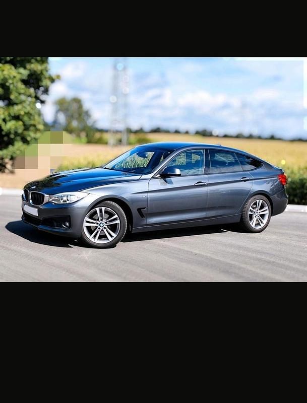 Gebraucht BMW 320 183 PS (134 kW) 2013 Andere farben Limousine