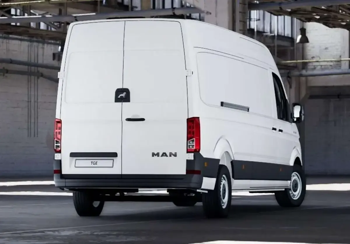 Neu MAN TGE 177 PS (130 kW) 2025 Candyweiß Van