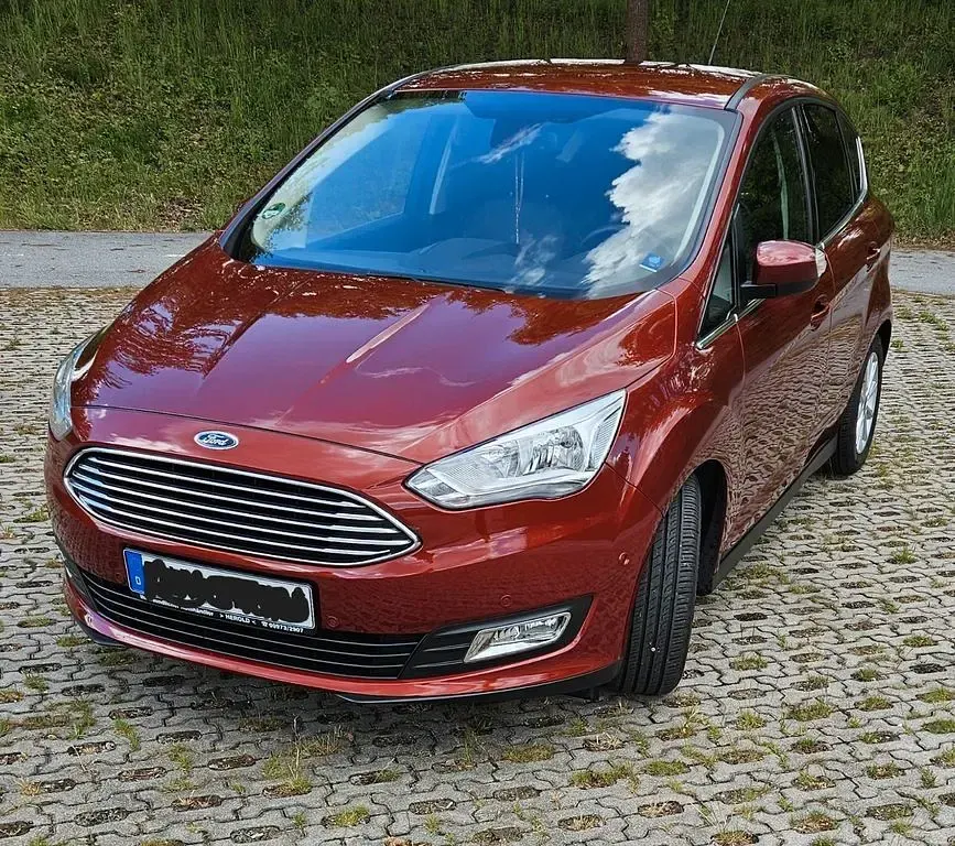 Gebraucht Ford C-MAX Titanium 150 PS (110 kW) 2016 Rot Van / Kleinbus