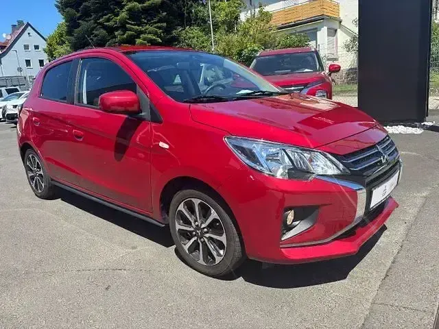 Gebraucht Mitsubishi Space Star Spirit+ 80 PS (58 kW) 2021 Rot Kleinwagen
