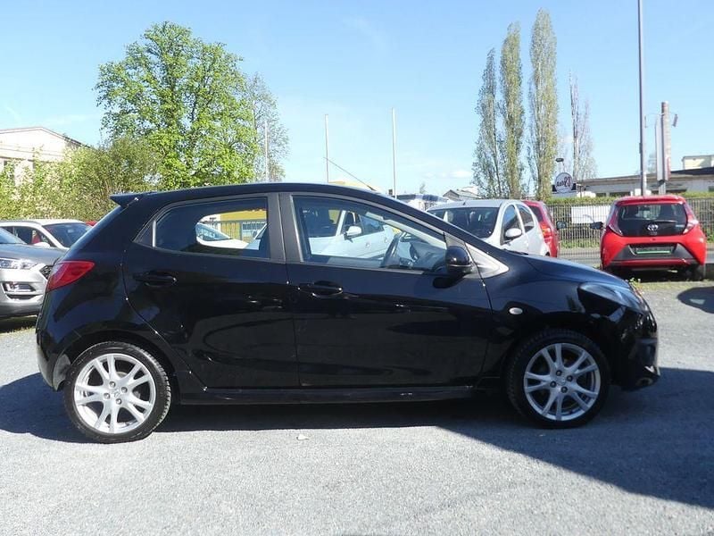 Second-hand Mazda 2 103 CP (75 kW) 2009 Negru Hatchback