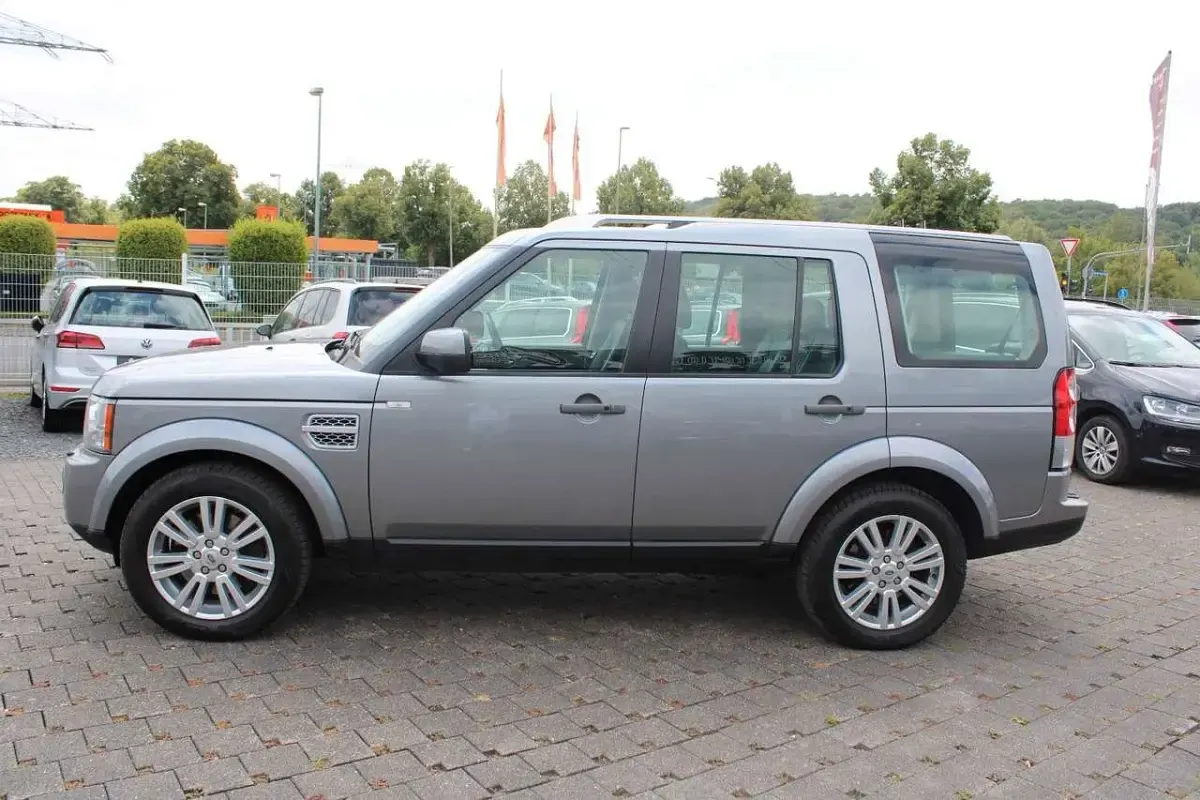 Gebraucht Land Rover Discovery 4 HSE 256 PS (188 kW) 2012 Grau SUV