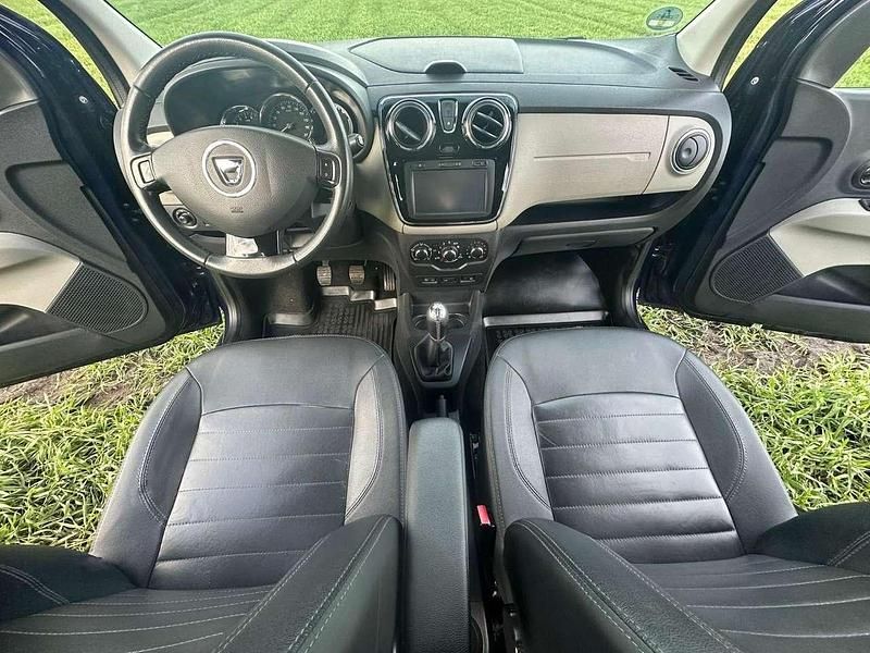 Gebraucht Dacia Lodgy 116 PS (85 kW) 2015 Blau Van / Kleinbus