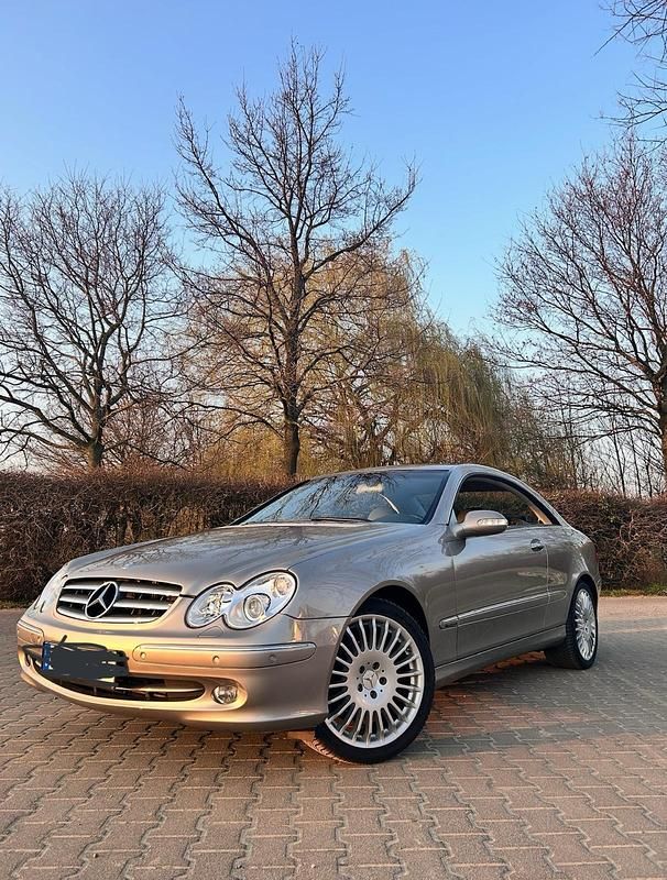 Andere farben Gebraucht 2005 Mercedes CLK200 Coupé | 10.500 € (Teuer) - Bild 1/4