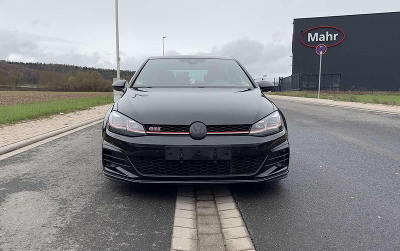 Gebraucht VW Golf VII Edition 298 PS (219 kW) 2019 Schwarz Kleinwagen