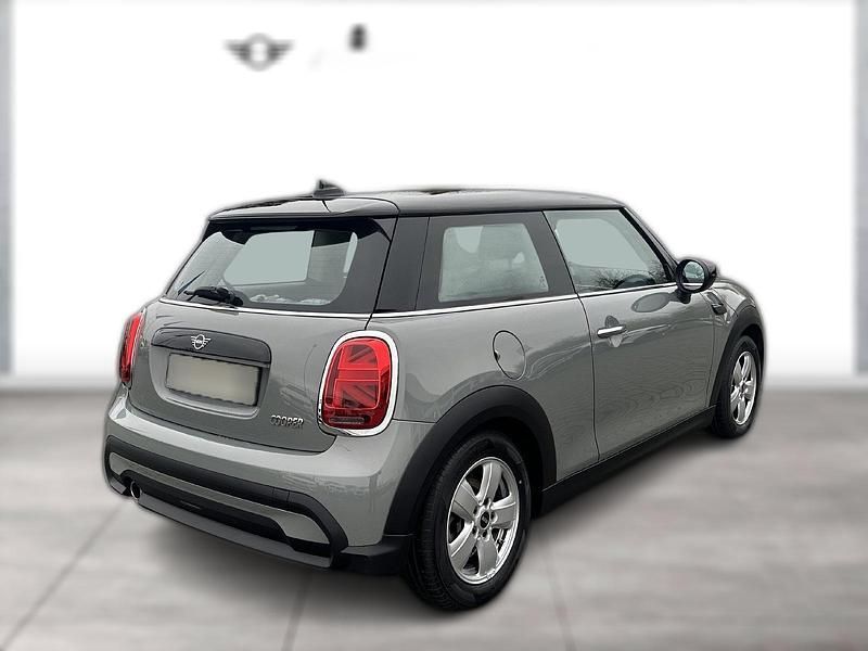 Gebraucht Mini Cooper Essential 136 PS (100 kW) 2022 Grau metallic Kleinwagen