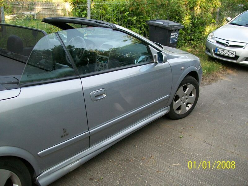 Silber Gebraucht 2003 Opel Astra Cabriolet Edition Cabrio | 3.000 € (Etwas zu teuer) - Bild 1/3