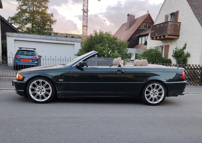 Grün Gebraucht 2003 BMW 325 Cabriolet Comfort Edition Cabrio | 6.300 € (Guter Preis) - Bild 1/1