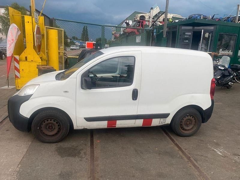 Gebraucht Citroën Nemo 68 PS (50 kW) 2009 Weiß Van / Kleinbus