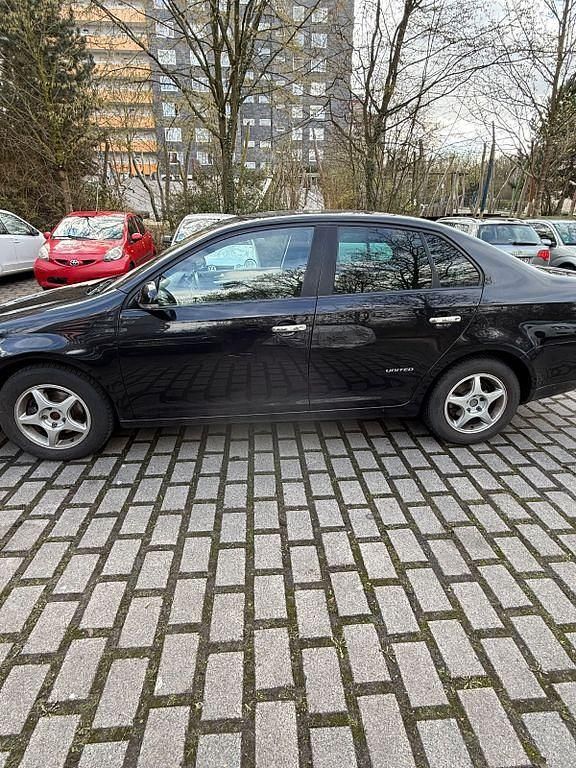 Gebraucht VW Jetta United 102 PS (75 kW) 2008 Schwarz Limousine