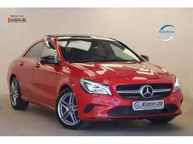 Occasion Mercedes CLA200 Urban 156 ch (114 kW) 2018 Coupé