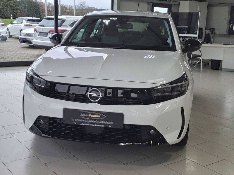 Gebraucht Opel Corsa 101 PS (74 kW) 2023 Weiß Limousine