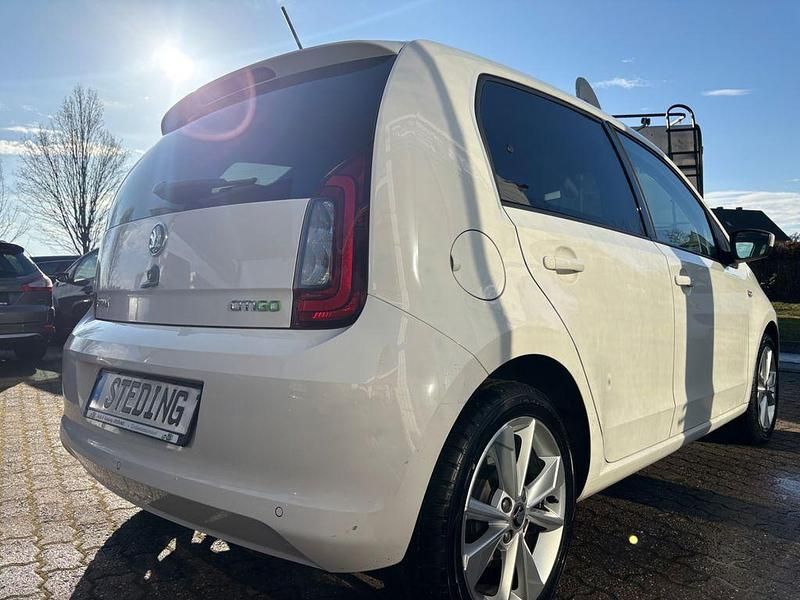 Gebraucht Skoda Citigo Style 75 PS (55 kW) 2017 Weiß Kleinwagen