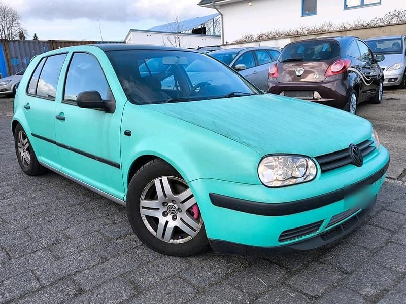 Gebraucht VW Golf IV 105 PS (77 kW) 2002 Grau Kleinwagen